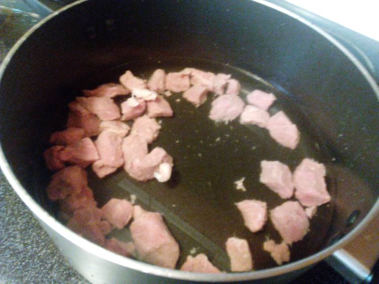 西红柿玉米牛肉汤步骤2