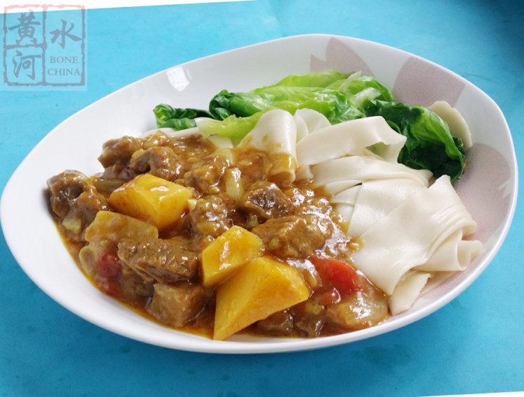 咖喱牛肉面步骤8