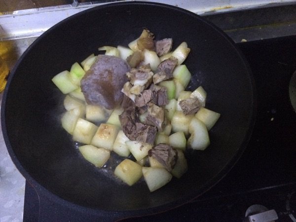 冬瓜炖牛肉步骤4