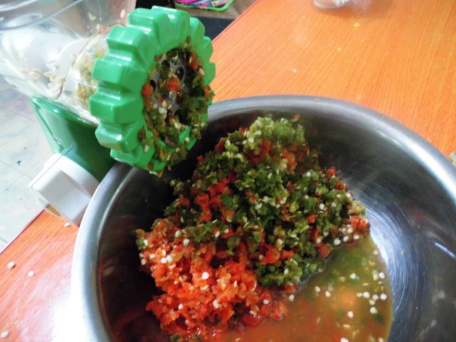 牛肉辣椒酱步骤2