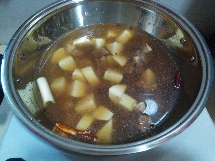 【手工美食】酱焖牛肉步骤8