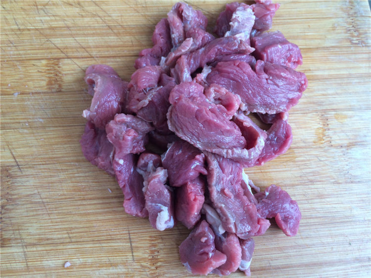 奥尔良风味煎牛肉步骤2