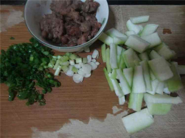 【手工美食】牛肉粉步骤2