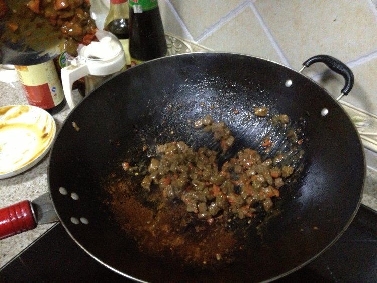 火龙果炒牛肉步骤9
