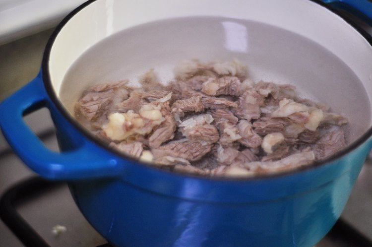 铁锅老黄瓜牛肉汤步骤5