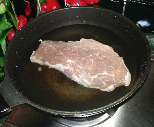 卤干切牛肉步骤1