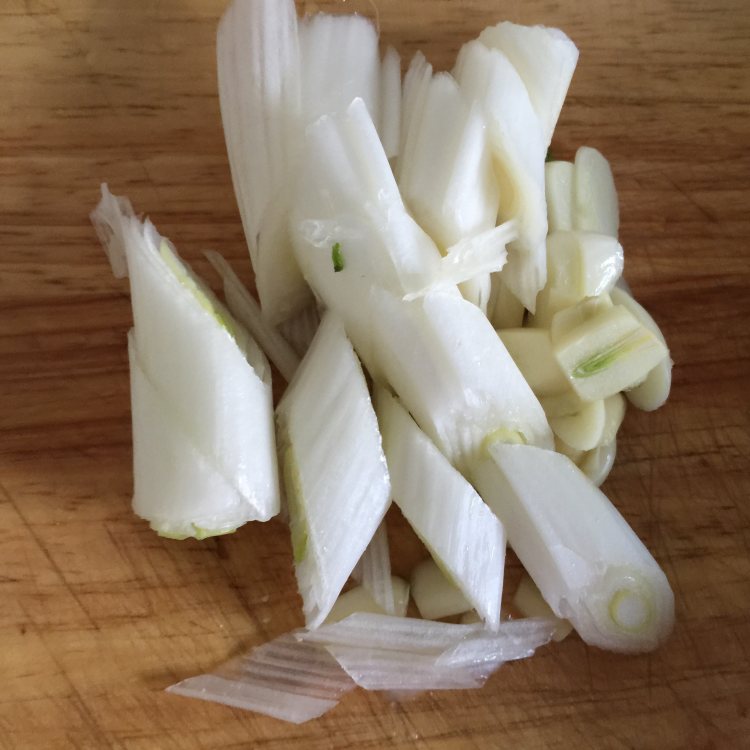 毛白菜拌面步骤7