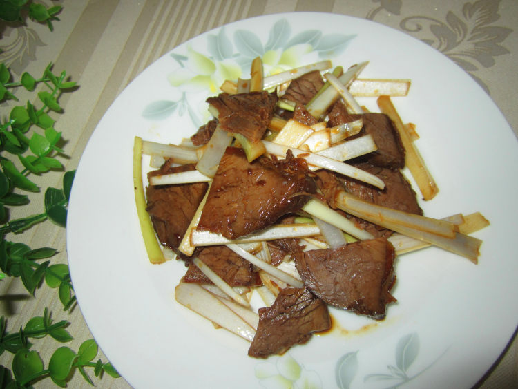 葱丝拌牛肉步骤10
