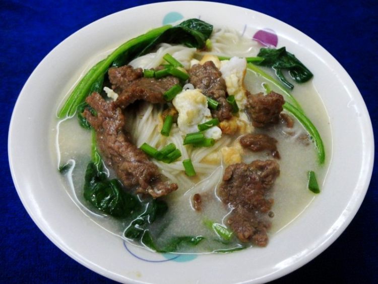 牛肉菠菜面步骤7