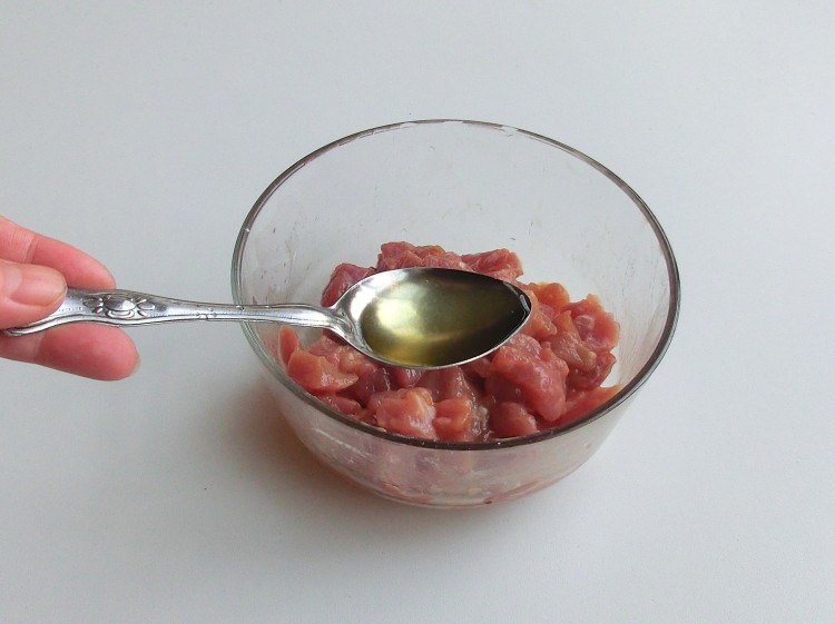 沙茶牛肉丁步骤3