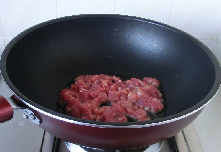 沙茶牛肉丁步骤5