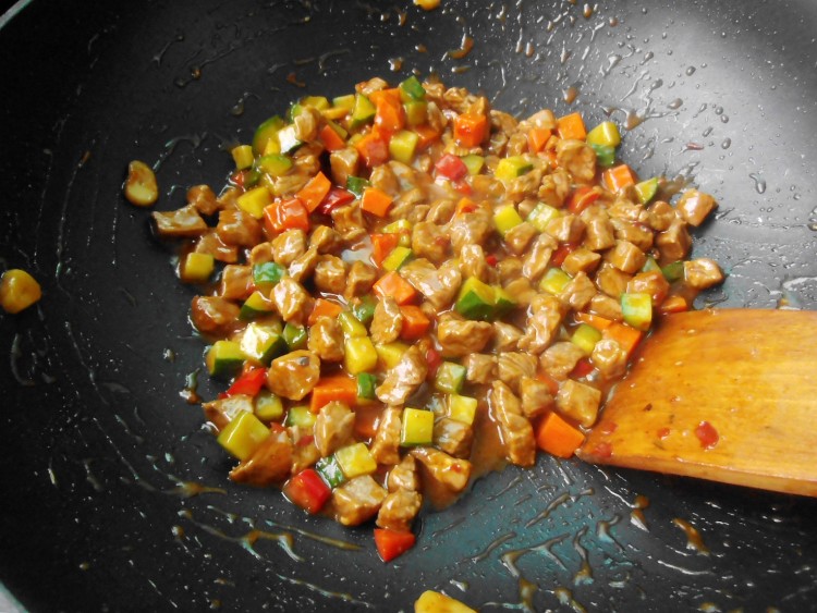 酱爆牛肉丁步骤9