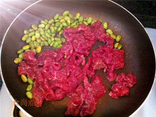 牛肉毛豆南瓜盅步骤11