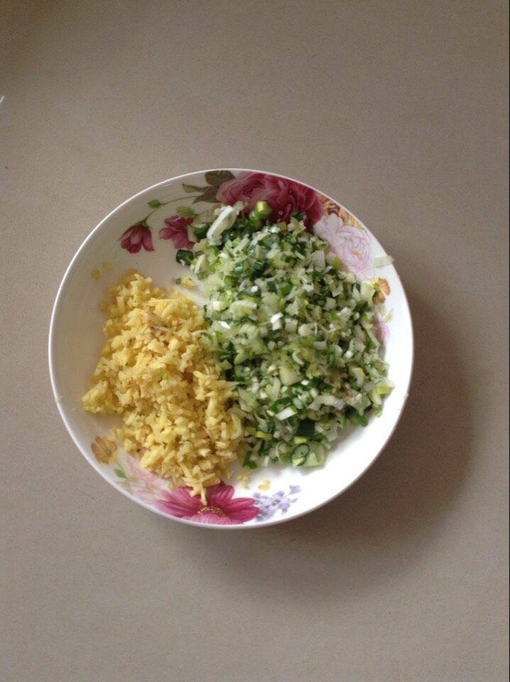 胡萝卜牛肉水饺步骤3