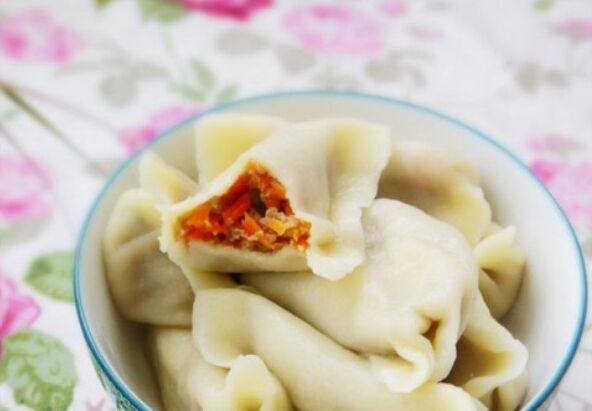 胡萝卜牛肉水饺步骤8