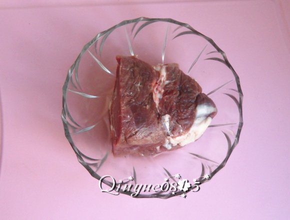 牛肉腐竹粉丝步骤1