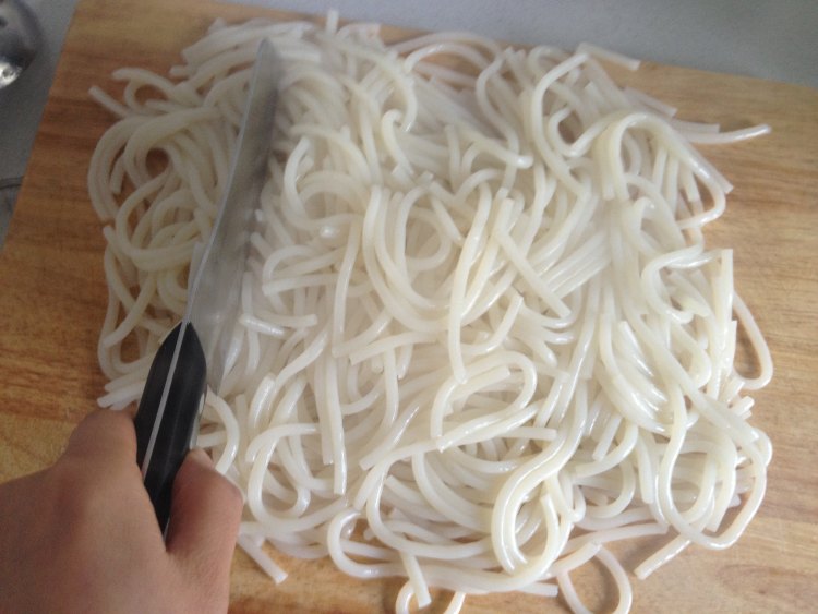 牛肉炒米粉步骤9