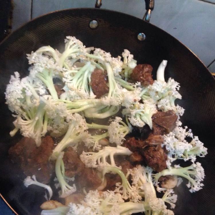 花菜焖牛肉步骤7
