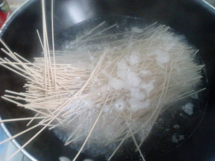 香辣牛肉粒面步骤9