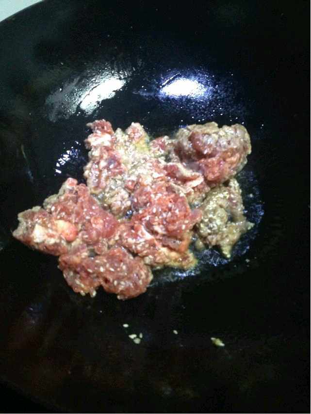 孜然香辣牛肉步骤4