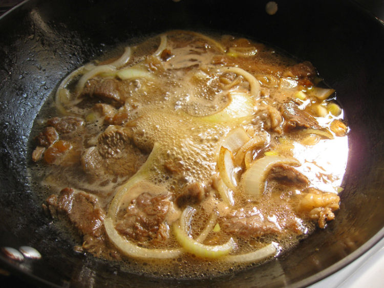 粉丝土豆烧牛肉步骤4