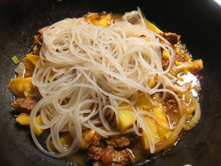 粉丝土豆烧牛肉步骤8
