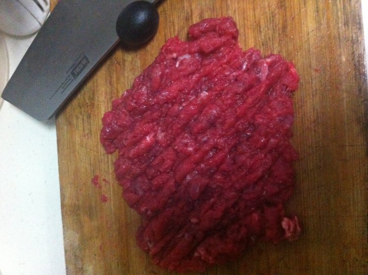 洋葱牛肉锅贴步骤2