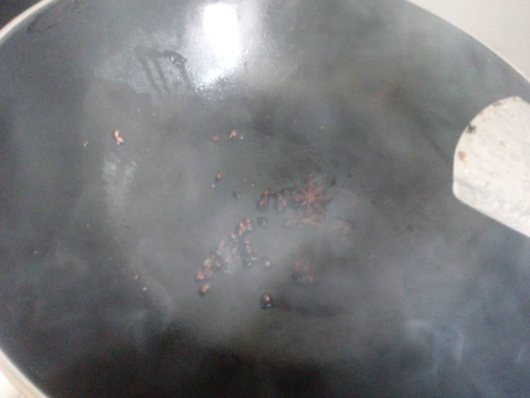 番茄山药炖牛肉步骤5