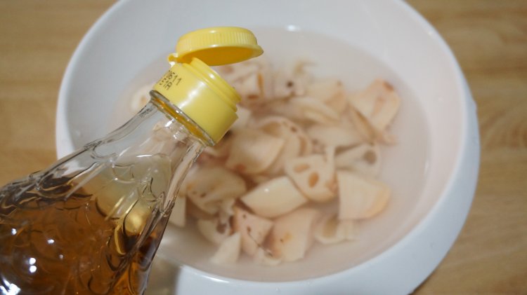 迷迭香莲藕骰子牛步骤2