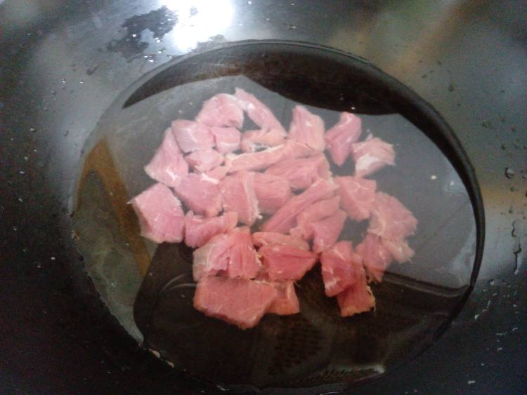 青萝卜炖牛肉步骤3