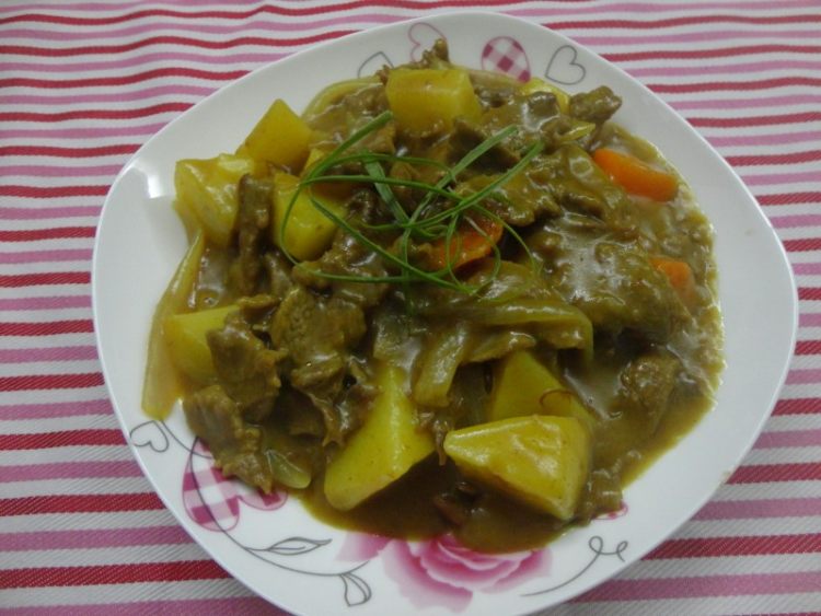 咖哩牛肉步骤7