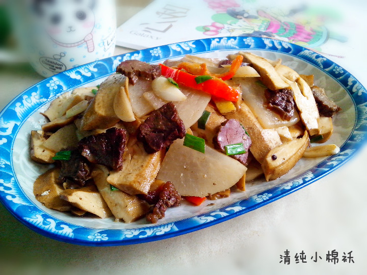 香干萝卜炒牛肉步骤11