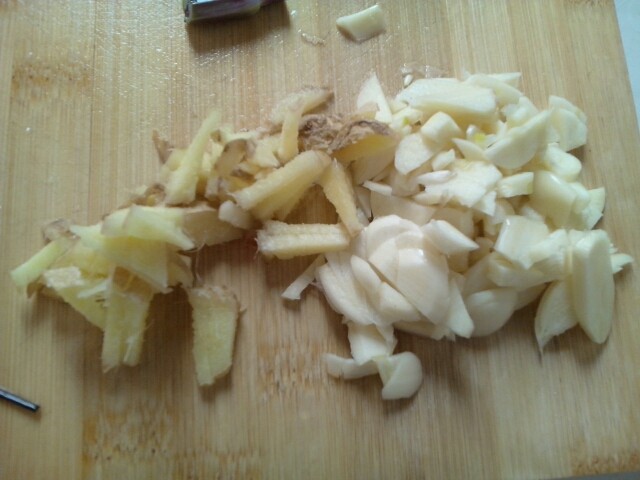 秘制酱牛肉步骤1