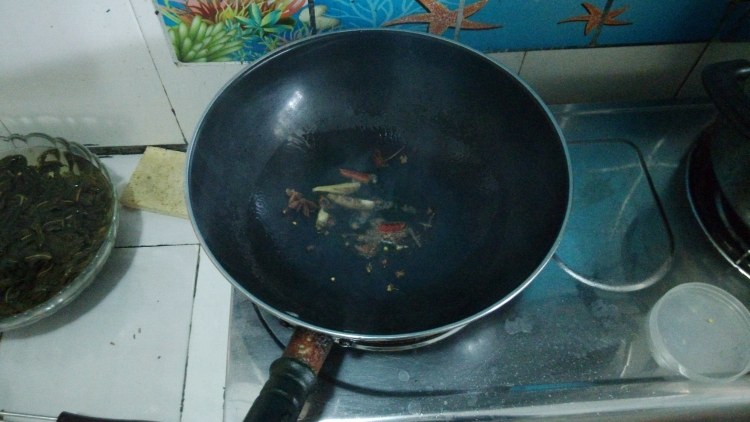 胡萝卜牛肉煲步骤4