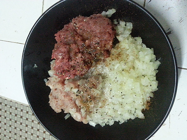 蔬菜配炸肉饼步骤5