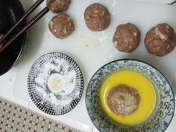蔬菜配炸肉饼步骤7