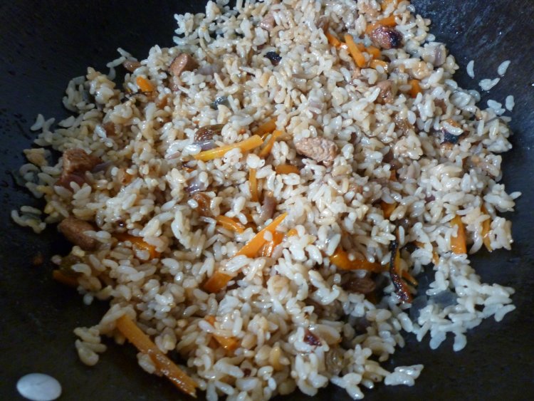 牛肉抓饭步骤16