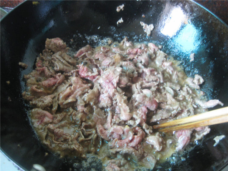 牛肉炒西芹步骤11