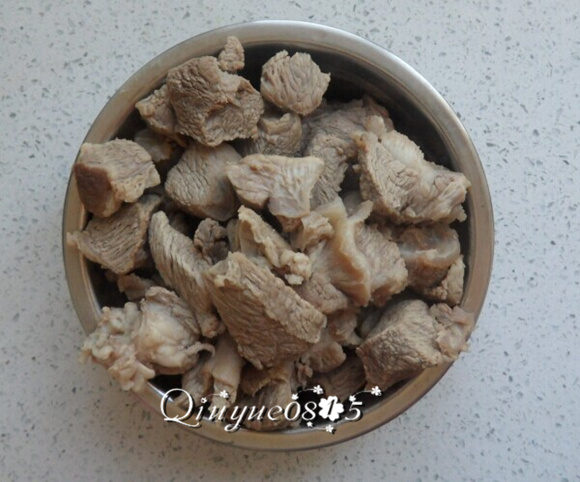 家常炖牛肉步骤5