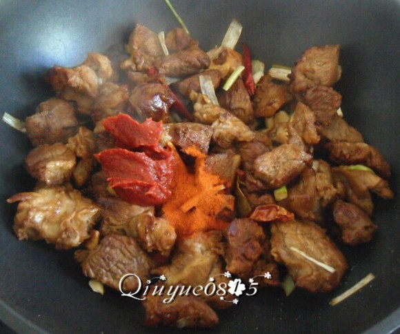 家常炖牛肉步骤7
