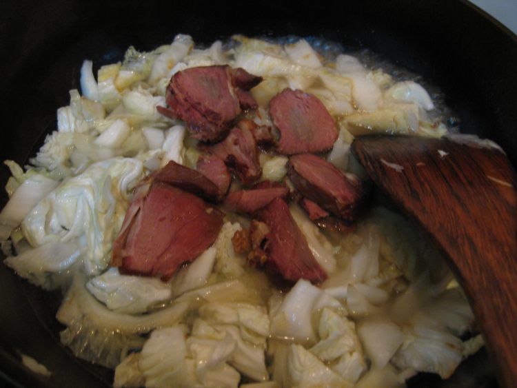 白菜烧牛肉步骤5