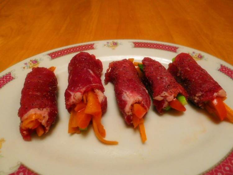 薯蓉杂菜牛肉卷步骤4