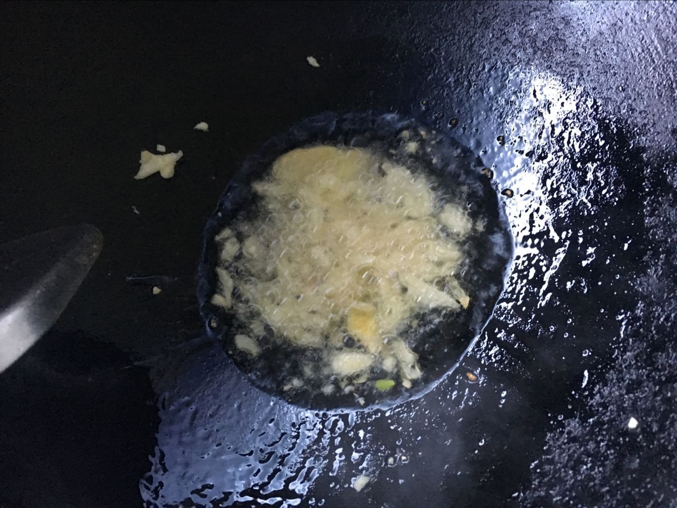 香芋排骨焖饭步骤3