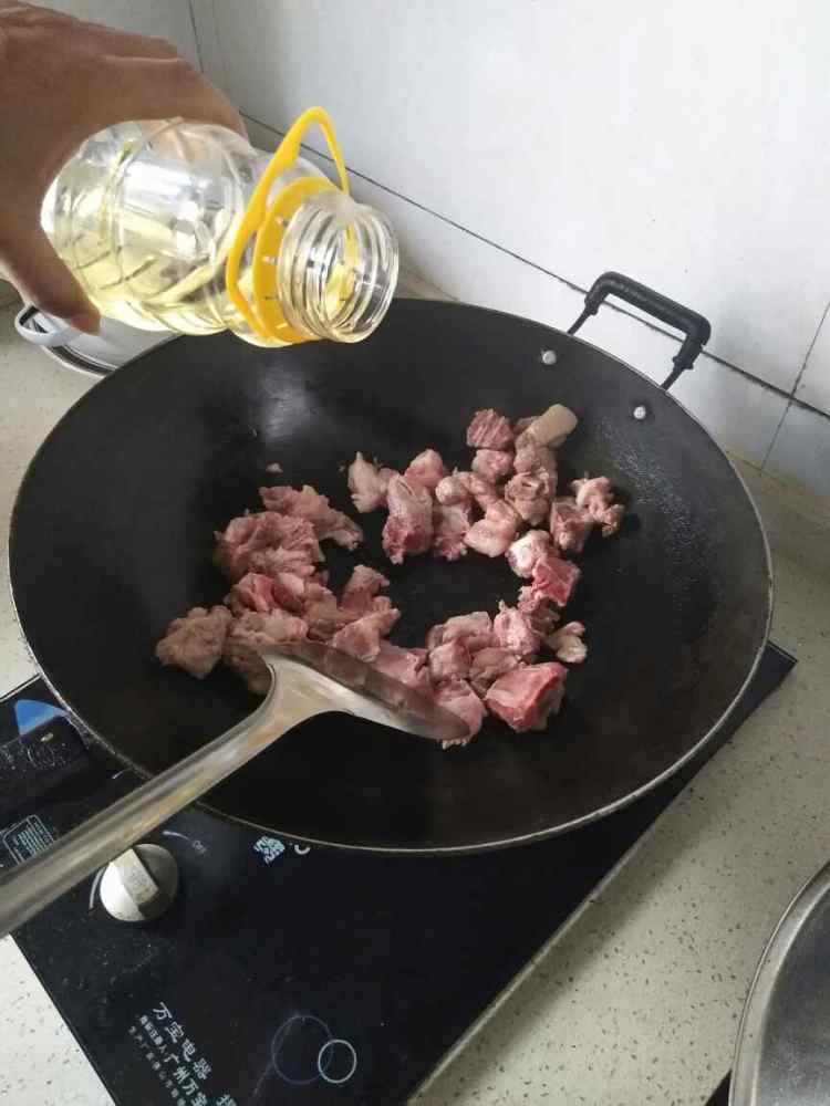 长脚菇炖排骨步骤6