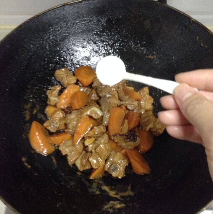 排骨烧胡萝卜步骤7