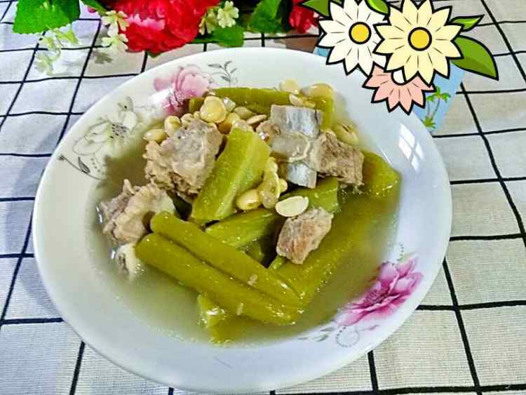排骨黄豆苦瓜汤步骤7