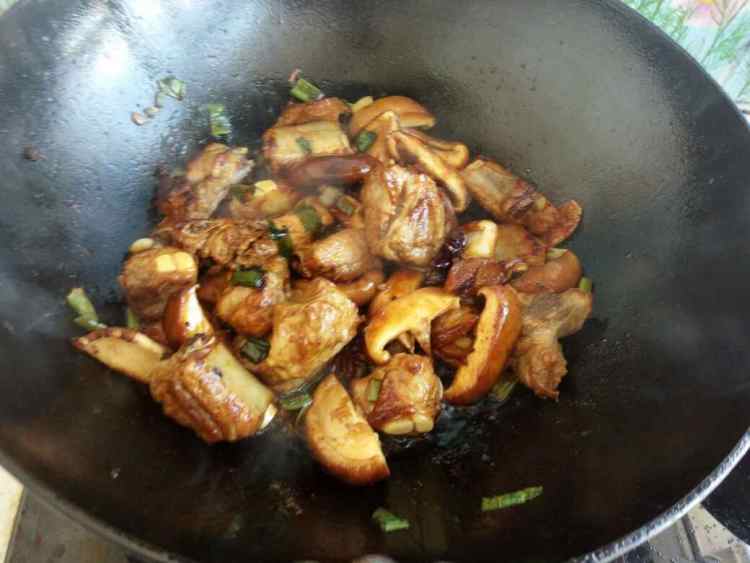 南瓜土豆炖排骨步骤9