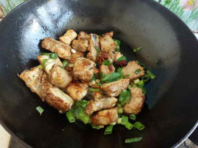 南瓜土豆炖排骨步骤7