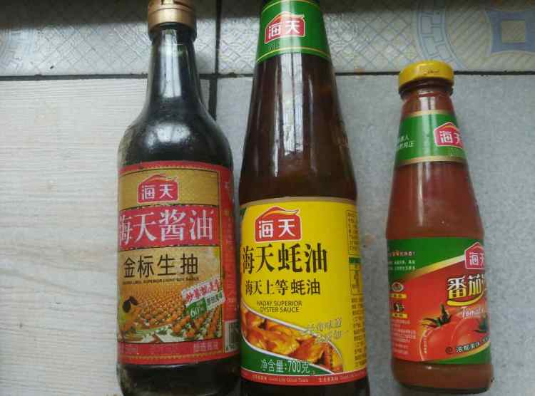 西红柿炖排骨步骤2