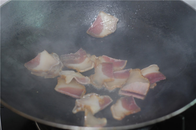 腊肉排骨饭步骤2